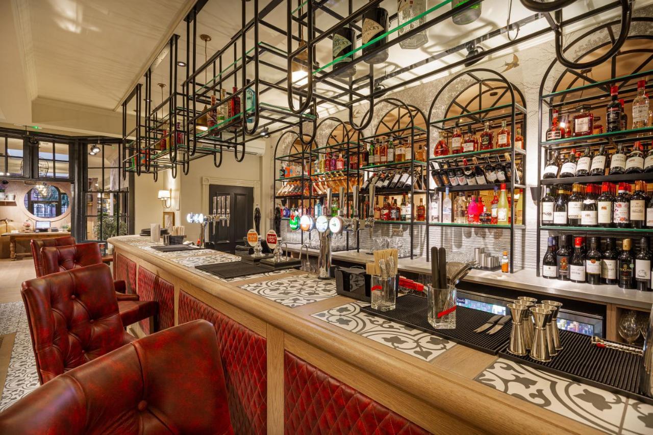 The Wynnstay Hotel, Oswestry, Shropshire Екстер'єр фото