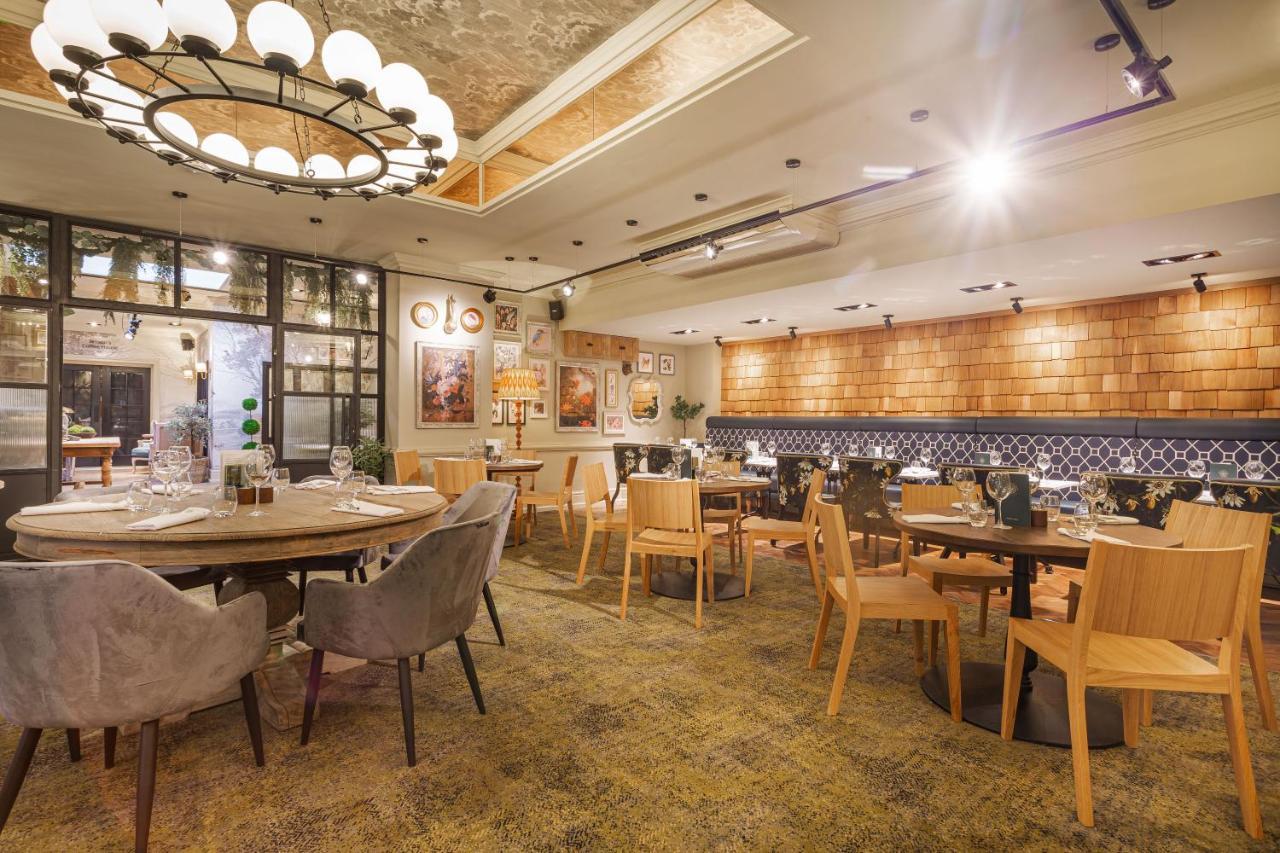 The Wynnstay Hotel, Oswestry, Shropshire Екстер'єр фото