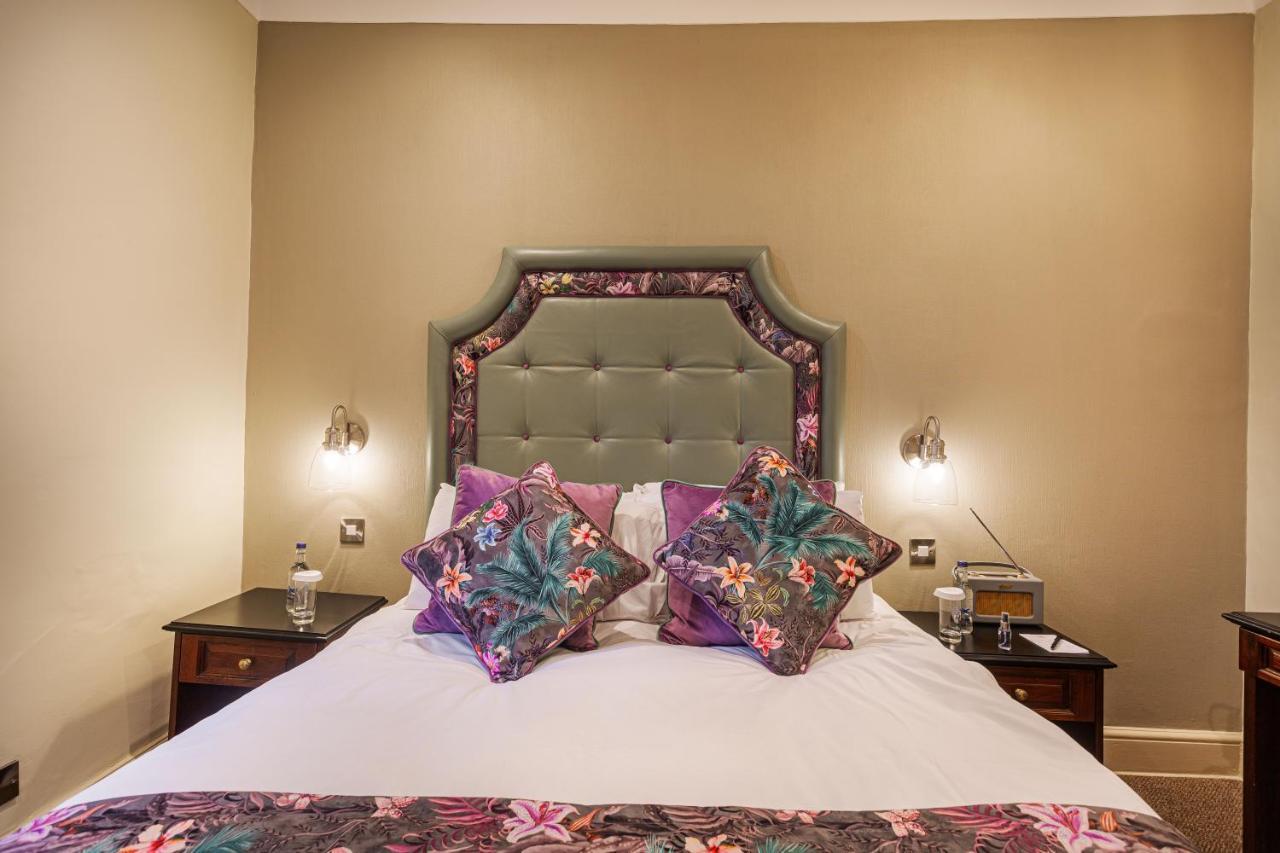 The Wynnstay Hotel, Oswestry, Shropshire Екстер'єр фото