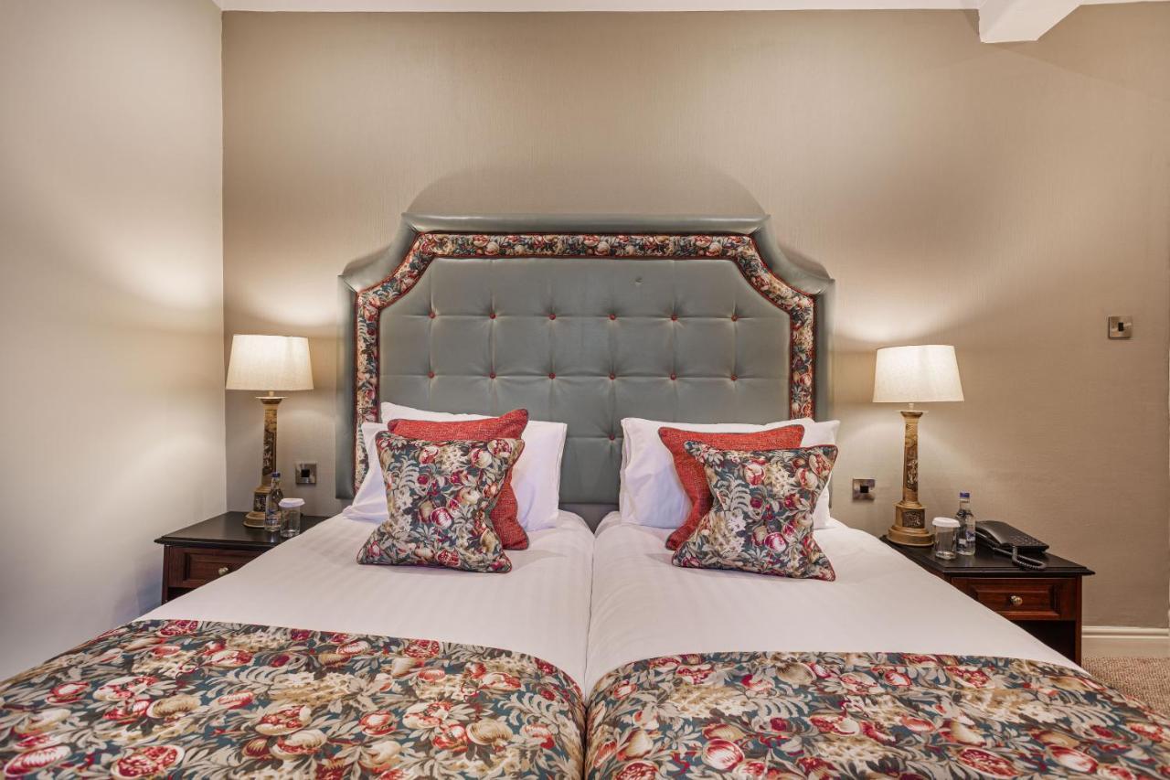 The Wynnstay Hotel, Oswestry, Shropshire Екстер'єр фото