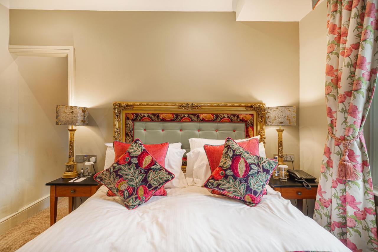 The Wynnstay Hotel, Oswestry, Shropshire Екстер'єр фото
