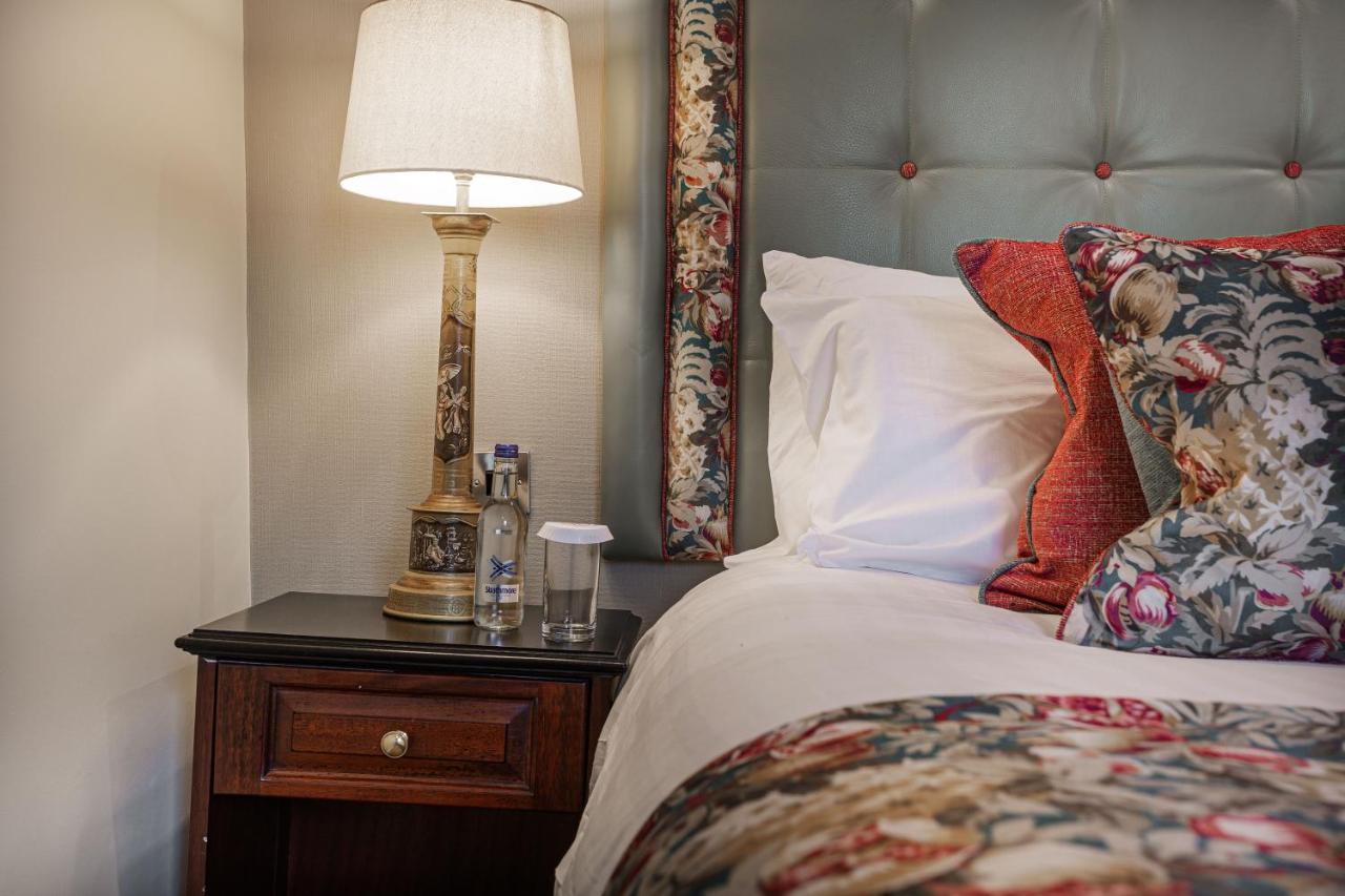 The Wynnstay Hotel, Oswestry, Shropshire Екстер'єр фото