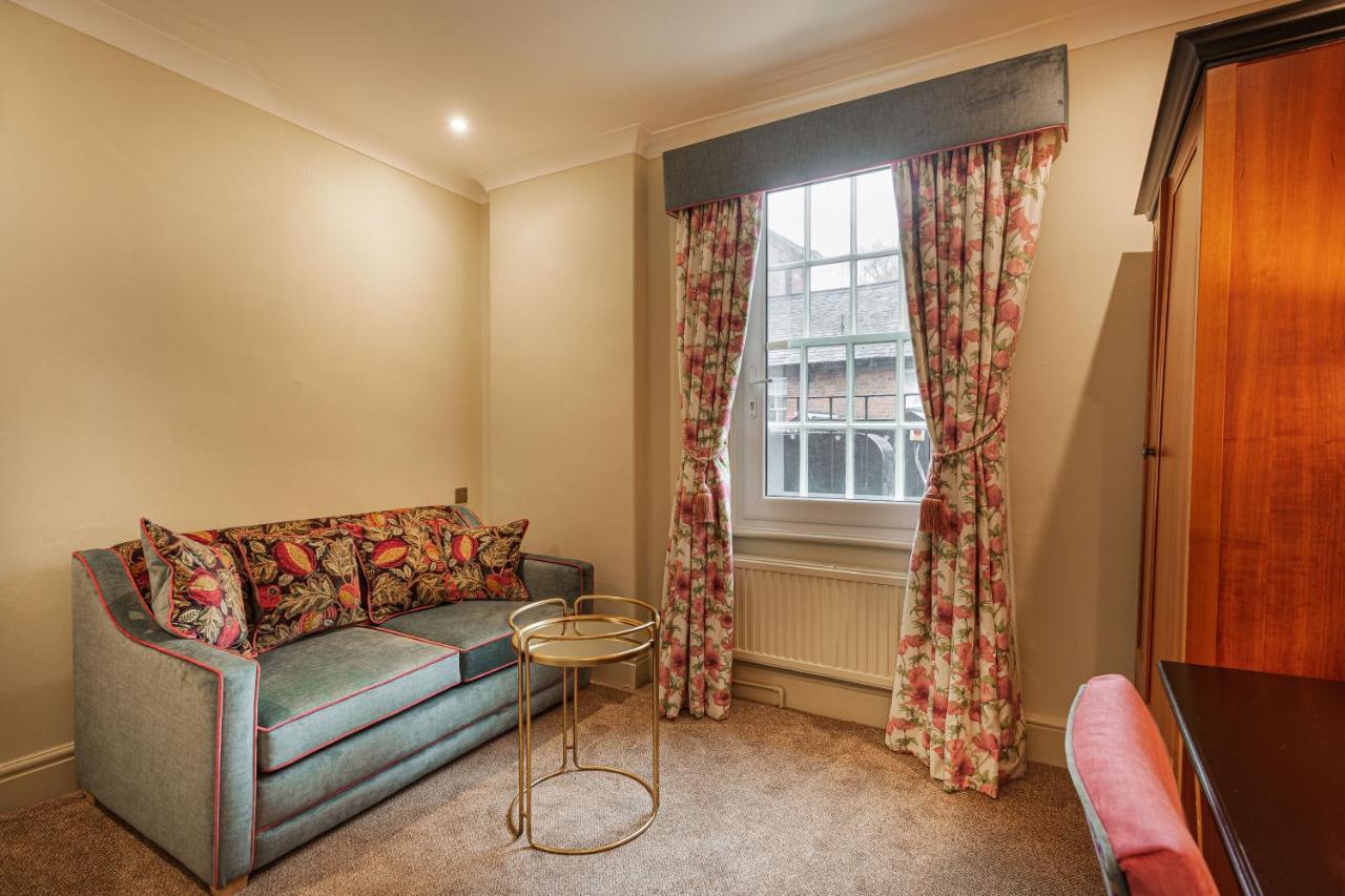 The Wynnstay Hotel, Oswestry, Shropshire Екстер'єр фото