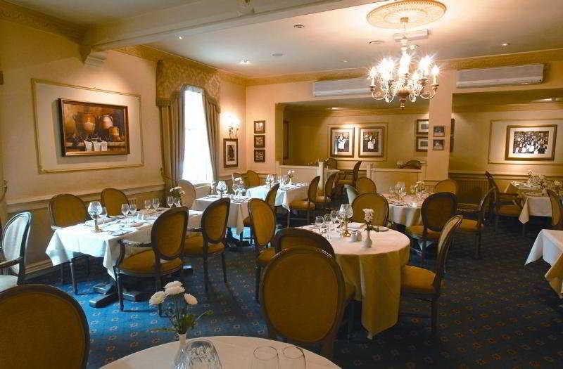 The Wynnstay Hotel, Oswestry, Shropshire Екстер'єр фото